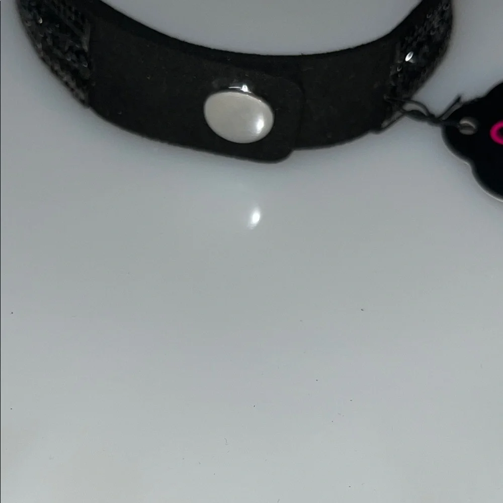 π€ Paparazzi Triple-Row Rhinestone Choker β NWT - Picture 7 of 7